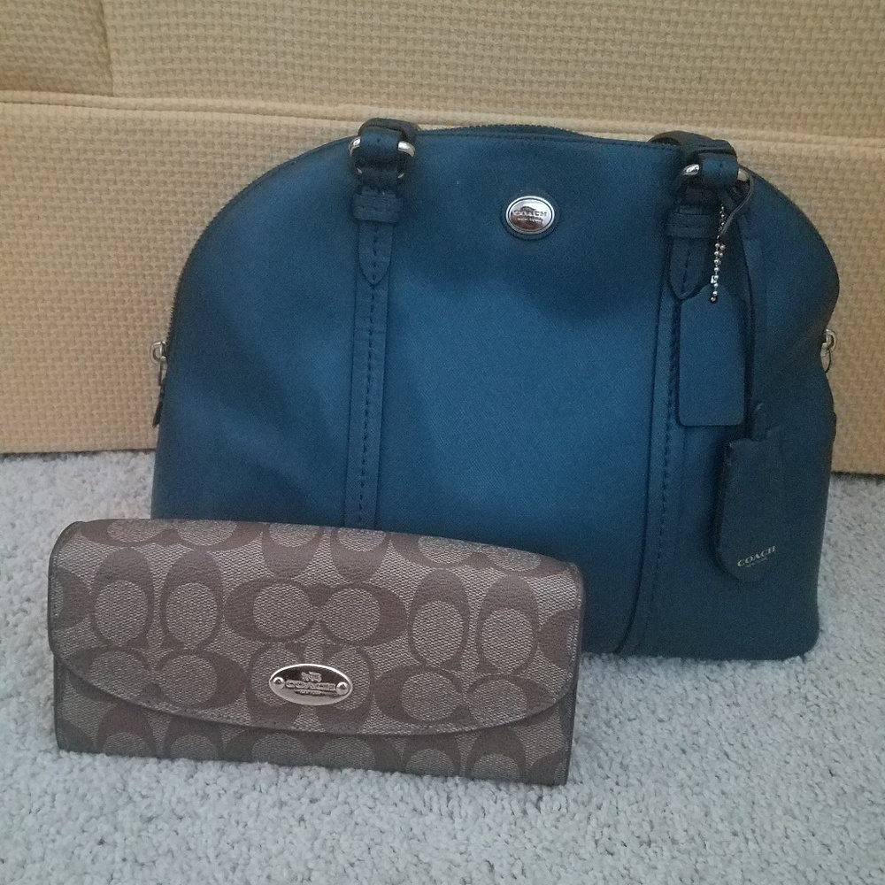 Matching Coach Bag and Wallet in Turquoise